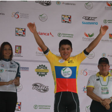 Jonathan Caicedo, primer líder Vuelta de la Juventud