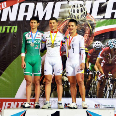 Juan Diego Orlas ganó medalla de oro velocidad pura en Panamericano Juvenil (Foto Instituto del Deporte de Aguascalientes)