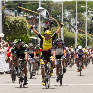 Marvin Angarita (Movistar) fue segundo en la etapa de este viernes en Vuelta al Gran Santander (Prensa Movistar)