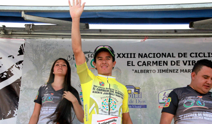 Mauricio Ardila, líder en Sonsón en Clásica El Carmen de Viboral