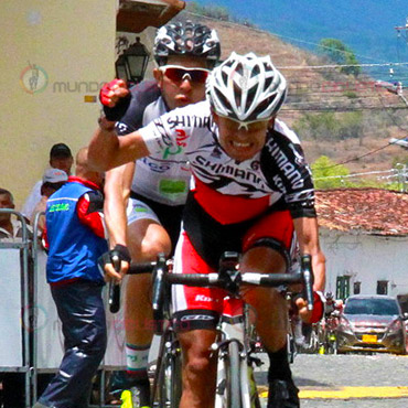 Arley Montoya el vencedor de la jornada