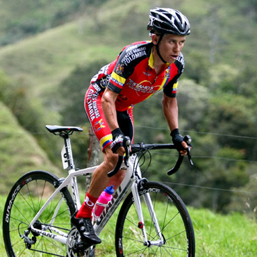 Didier Chaparro, uno de los 'escarabajos' en Tour de Japón 2015