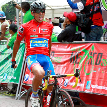 Francisco Colorado, el campeón de la Vuelta a México llegó a Colombia