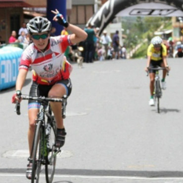 Paola Mancipe ganó en pre-juvenil