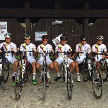 Los integrantes de la Selección Colombia que intervienen en la Copa de la Paz (Foto Fedeciclismo)