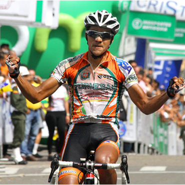 Alejandro Serna ganador de segunda etapa de Vuelta al Tolima 2015