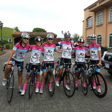 Pedalea Cycling Team JB protagonistas en Vuelta a Costa Rica 2015