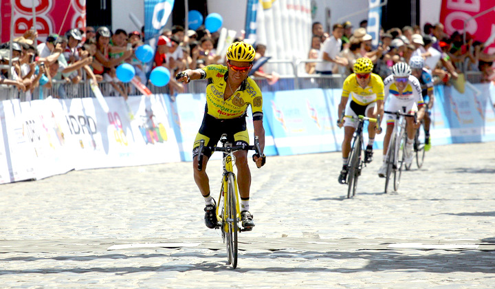 Edwin Sánchez ganó la cuarta etapa de la Vuelta a Colombia
