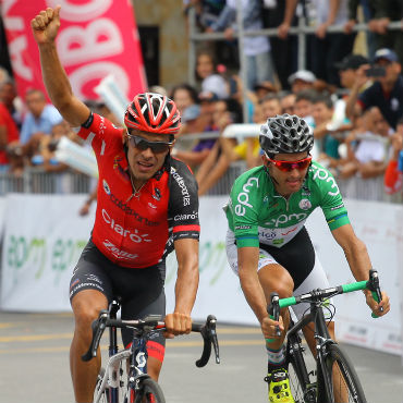 Luis Felipe Laverde ganador de la etapa 12 de la Vuelta a Colombia 2015
