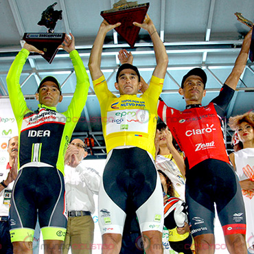 El español sumó su tercera corona consecutiva en la Vuelta a Colombia cuya versión 2015 terminó este sábado en la noche en Medellín