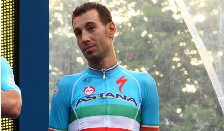 Vicenzo Nibali, expulsado de la Vuelta a España este domingo