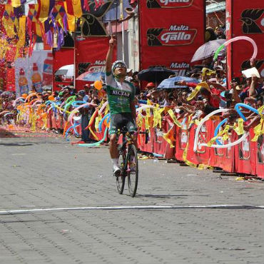 Álvaro Duarte ganó quinta etapa de Vuelta a Guatemala 2015