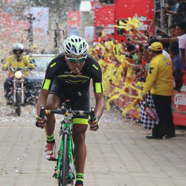Nervin Jiatz vencedor de la cuarta etapa de la Vuelta a Guatemala 2015