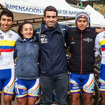 Pablo Mazuera obtiene diploma de director deportivo de la UCI