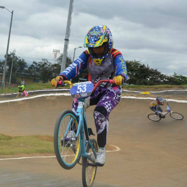 Paola Natalia Parra Rojas, subcampeona en Copa Latinoamericana de BMX de Perú