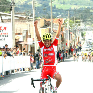 Elkin Goyeneche ganó la tercera etapa de Vuelta del Porvenir