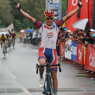 Fabricio Quiroz, de Costa Rica ganador de séptima etapa de Vuelta a Chiriquí