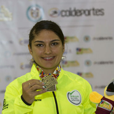 Juliana Gaviria, la reina de la pista de los Juegos Nacionales 2015