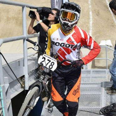 Carlos Ramírez dominó Torneo Nacional de BMX en Manizales