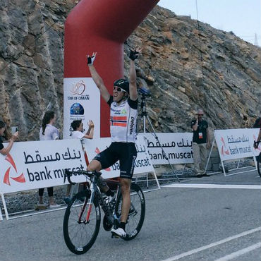 Edvald Boasson Hagen vencedor de etapa y nuevo líder de Tour de Omán