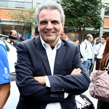 Franco Gini falleció en Tunja por un infarto, esta última imagen en la presentacion del Movistar team América