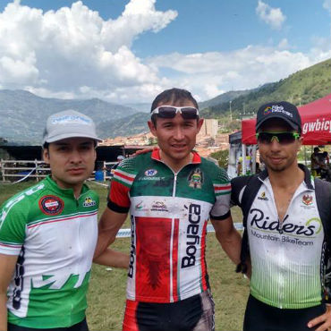 Leonardo Páez, triunfador en I Válida de MTB de Pereira