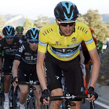 Poels defendió de manera magistral su liderato y quedó a una sola etapa de coronarse campeón de la ronda valenciana