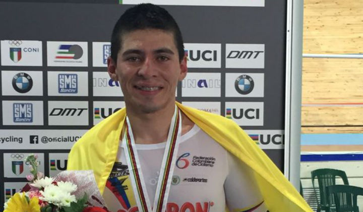Esneider Muñoz, medalla de Bronce en el Scratch en Italia
