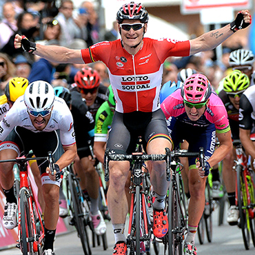 André Greipel ganó la séptima etapa del Giro de Italia