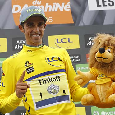 Alberto Contador se impuso en la cronoescalada que abrió este domingo el Criterium du Dauphiné