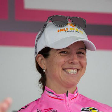 Evelyn Stevens, nueva líder del Giro Rosa