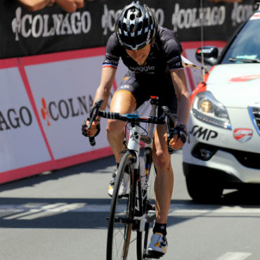 Mara Abott, nueva líder del Giro Rosa