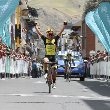 Diego Fernado Cano ganó primera etapa y es líder de Vuelta de la Juventud