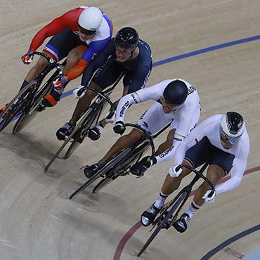 Fabián Puerta avanzó de manera directa a la segunda ronda del Keirin