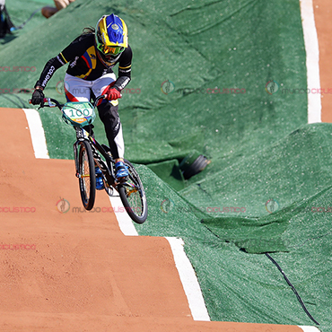 La campeona mundial inició de manera inmejorable el camino a su segundo oro olímpico