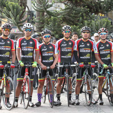 El equipo Ingeautos-Zenu, de excelente participación en la Vuelta de la Juventud