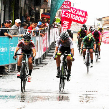 La venezolana, Lilibeth Chacón ganadora de tercera etapa de Vuelta a Colombia