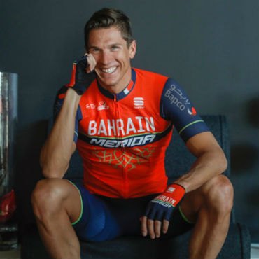 El equipo Arabe Bahrain Merida presentó este lunes la camiseta que lucirá para el 2017
