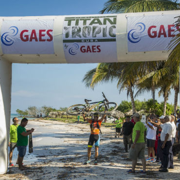 Diego Tamayo, campeón de Titan Tropic de Cuba