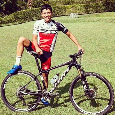 Juan Fernando Monroy ganador en el Cross Country élite en la Copa SHIMANO MTB en