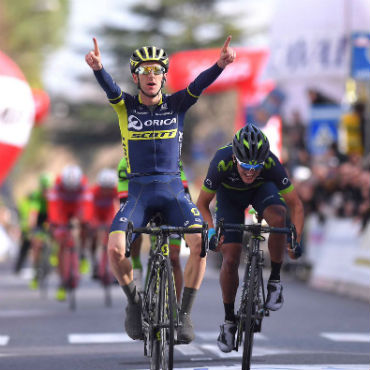 Adam Yates ganador de GP Industria Artigianato