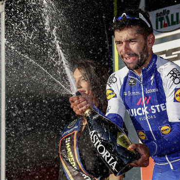 Fernando Gaviria ratifica que es uno de los mejores velocistas