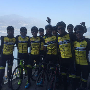 Equipo de Bicicletas Strongman listo para Giro del Apenino