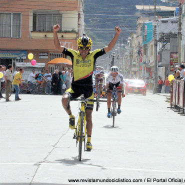 Fabio Montenegro ganador de segunda etapa de Vuelta al Tolima