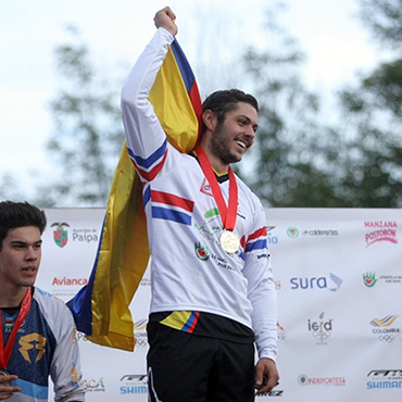 El colombiano Rafael Gutiérrez ganó la Bilbao Downhill