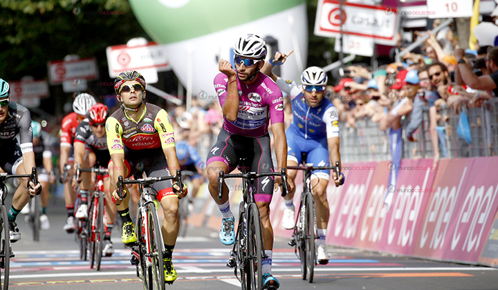 Fernando Gaviria gana su tercera etapa