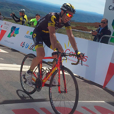 Jonathan Hivert nuevo líder de la Vuelta a Castilla y Leon