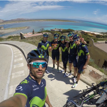 Los integrantes del Movistar, en uno de sus entrenamientos de cara al Giro