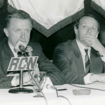 Hein Verbruggen (izquierda) Jean Marie LeBlanc (Director Tour de Francia) en Colombia 1995
