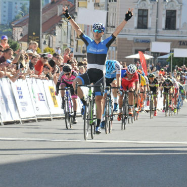 Mikhel Raim ganador de etapa de Tour de Eslovaquia (Foto Gilberto